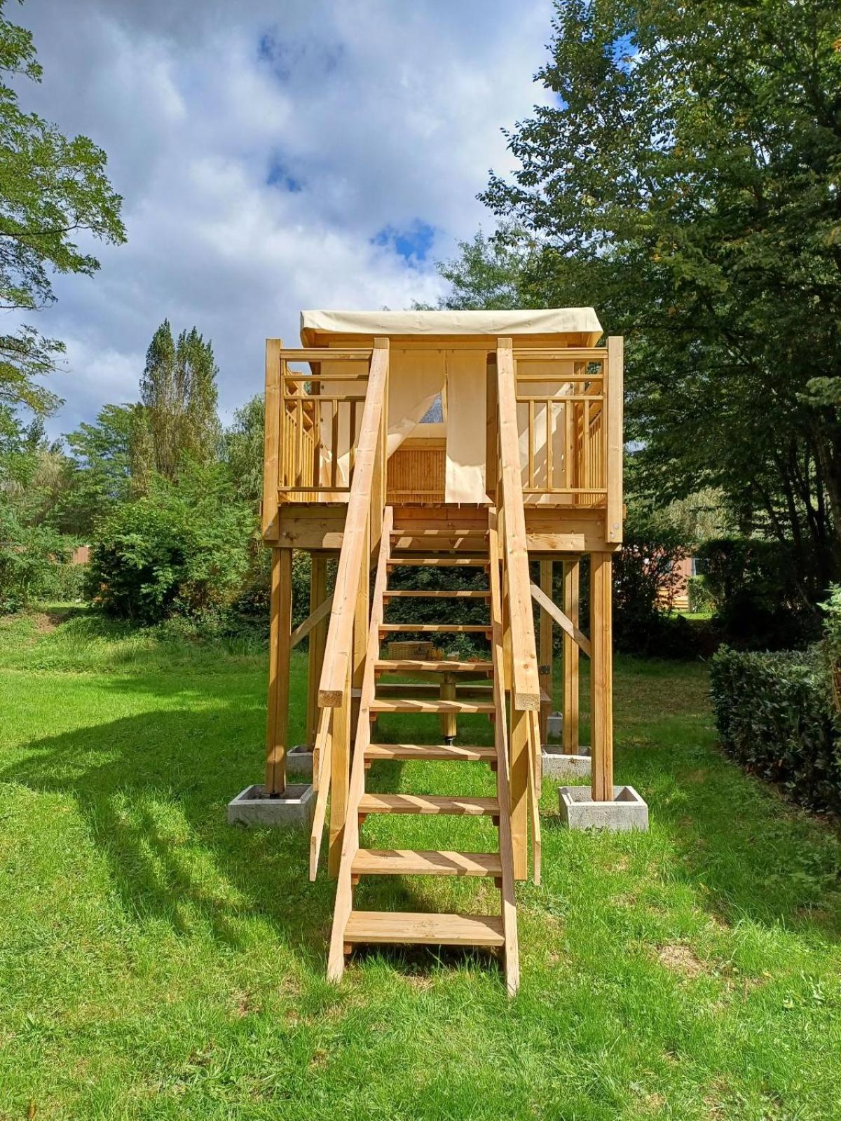 Camping Le Lac Des Sapins Cublize 外观 照片