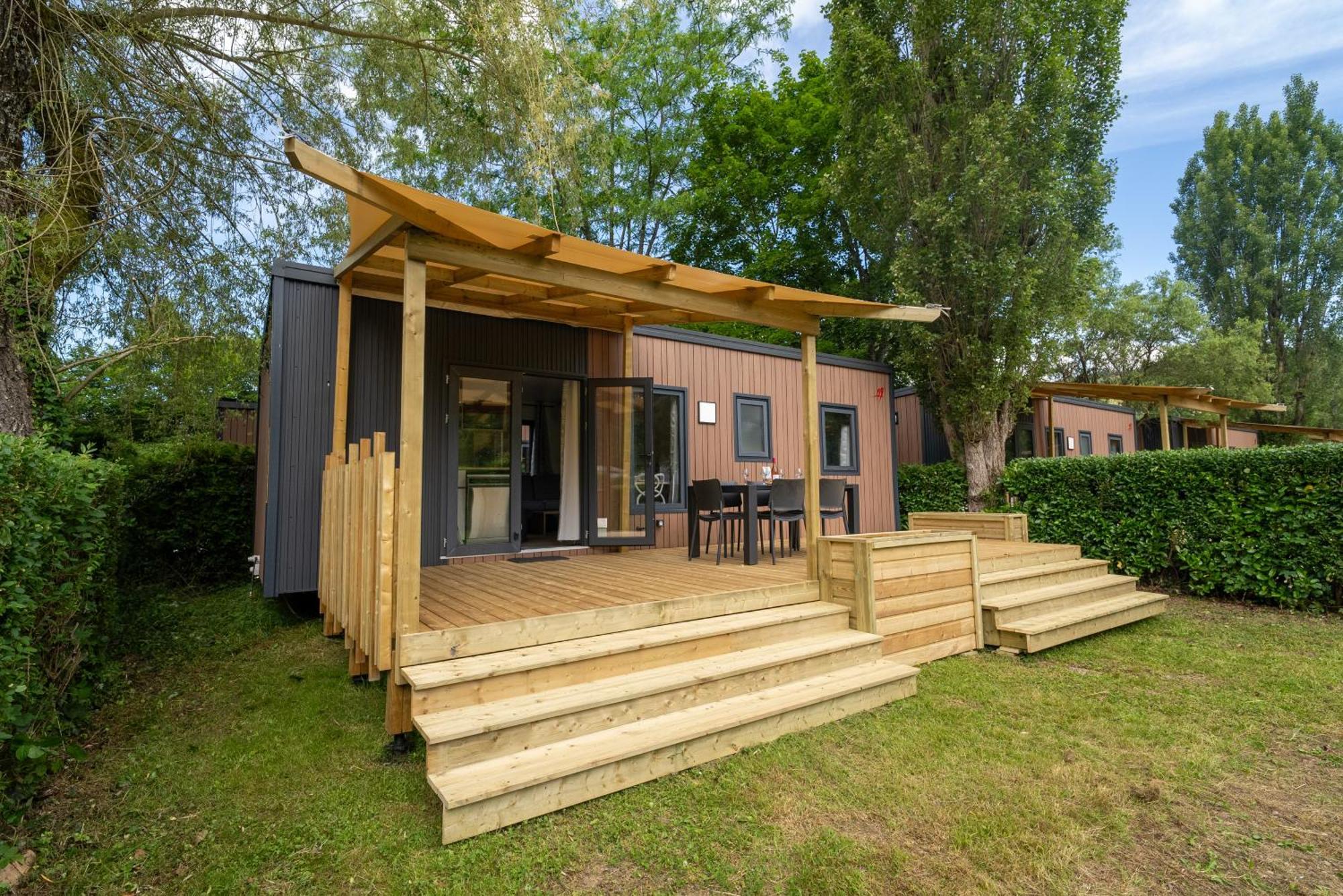Camping Le Lac Des Sapins Cublize 外观 照片